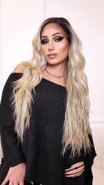 Shaker Lace Front Wig (Free Part) (hints of green)