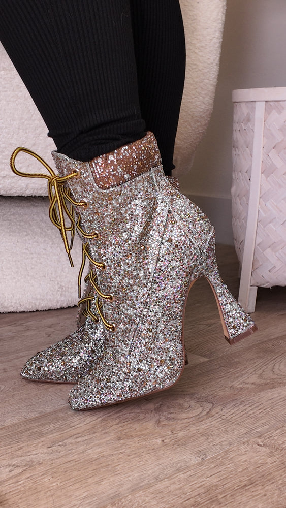 She's a Baddie Crystal Boots SH29