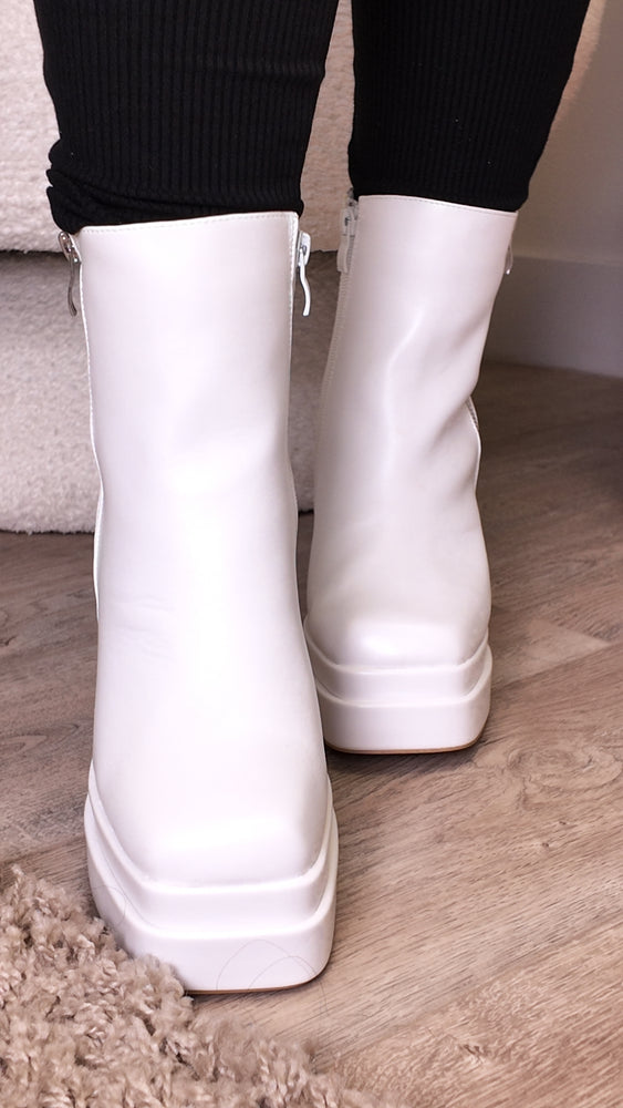 White Platform Boots SH30