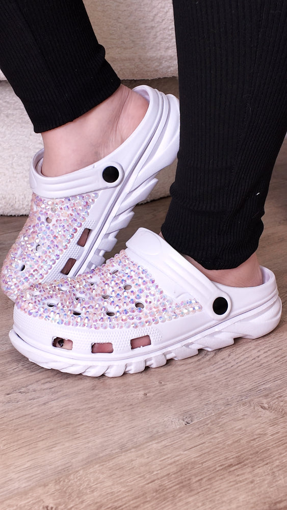 White Crystal Shoes SH47