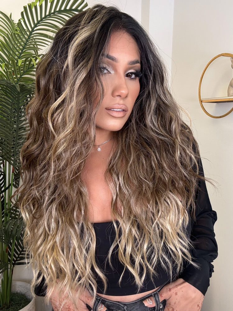 Campos Lace Front Wig