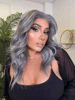Antelina Wig